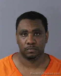 Mugshot of PRESTON DEMOND SMITH