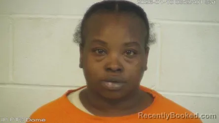 Mugshot of Tishina Shuntel Smith