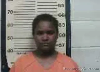 Mugshot of ANTONISHIA LASHAY GATLIN