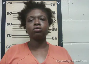 Mugshot of JAKIYA SHANELLE FAIRCHILD
