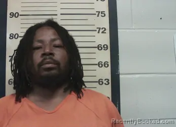 Mugshot of ALFRONZO HART