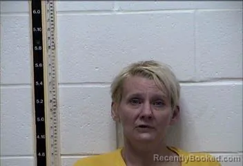 Mugshot of KRYSTIN DIONNE LEE