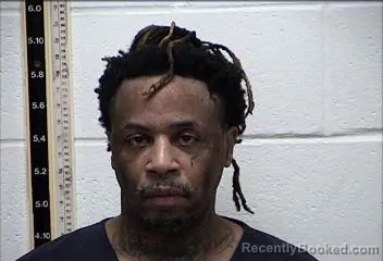 Mugshot of CALVIN LAMONT LONG