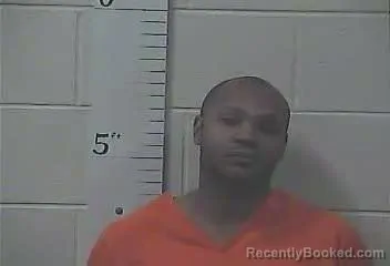Mugshot of VICTOR LEWIS