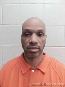 Mugshot of Montiero Murray