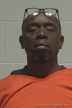 Mugshot of RALPH CROOM