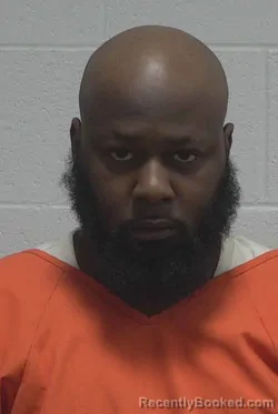 Mugshot of DENNIS DEMARDO SIMMONS