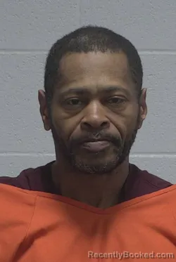 Mugshot of JIMMY R PLYMOUTH