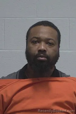 Mugshot of CARLTON ANDRE LEE