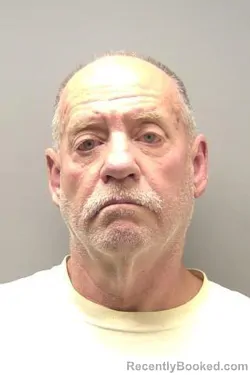 Mugshot of DENNIS LEE VANMETER