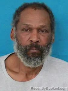 Mugshot of CLARENCE SMITH