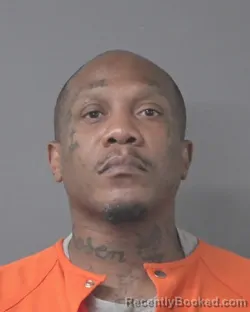 Mugshot of TRAVIS RAY MERCER