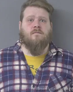 Mugshot of MATTHEW DANIEL ABRAMS