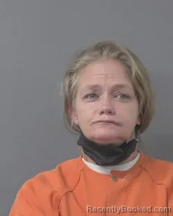 Mugshot of KAREN MICHELLE MATTOX