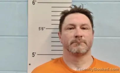 Mugshot of DENNIS TROY FITZWATER