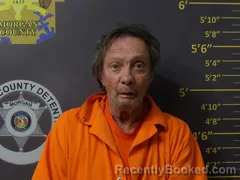 Mugshot of KENNETH LEE LUTJEN