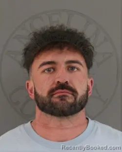 Mugshot of HUNTER LUKE WAGGONNER