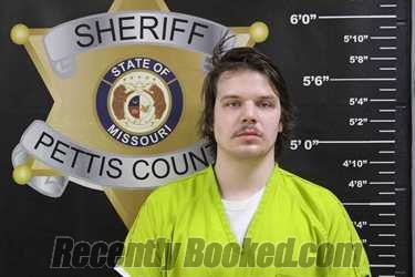 Booking photo from Pettis County, Missouri