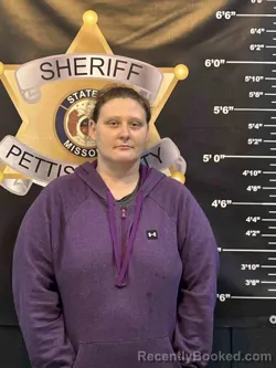 Mugshot of TIFFANY FRETUEG