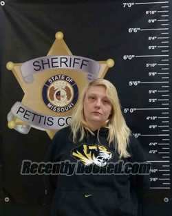 Booking photo from Pettis County, Missouri