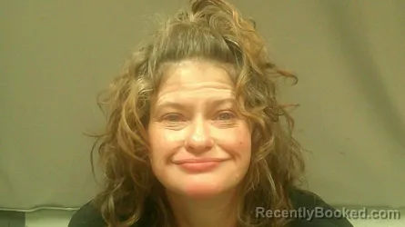 Mugshot of CARRIE LYNN HARRIS