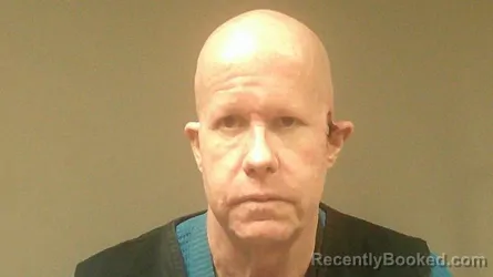 Mugshot of EARL L WILLIS