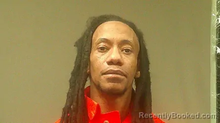Mugshot of J'ANGELO MARTELL ROBINSON