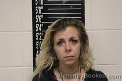 Mugshot of Amber Nicole Rinehart