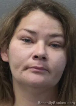 Mugshot of ECHO ELIZABETH VOORHEES