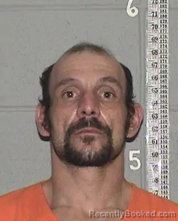 Mugshot of SAYLEN TAYLOR JAMES NIELSEN