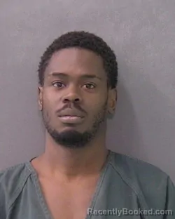 Mugshot of MARCUS LARON JUNIOR MAYES