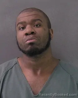 Mugshot of AARON JACQUIANE NEALY