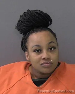 Mugshot of LAGARIA DONSHEA REED