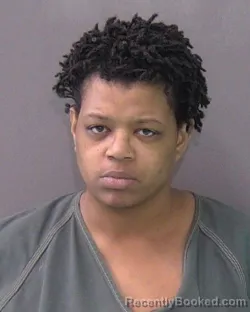 Mugshot of NICHELLE DOMINIQUE FOSTER