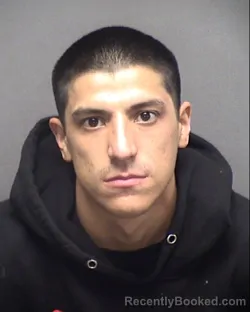 Mugshot of ROLAND A JR HERNANDEZ