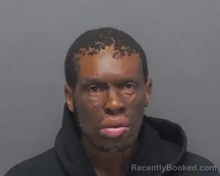 Mugshot of CARL L CRAVEY