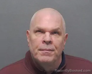 Mugshot of KEVIN S ROBINSON