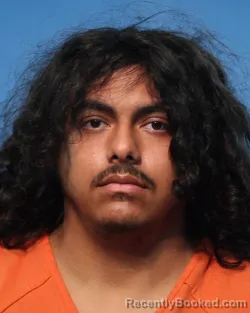 Mugshot of Roberto Molina