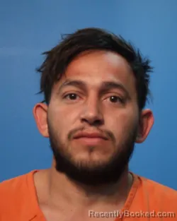 Mugshot of CRISTIAN ALEXANDER FUENTES DERAS