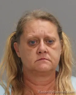 Mugshot of CANDICE MCCULLOUGH