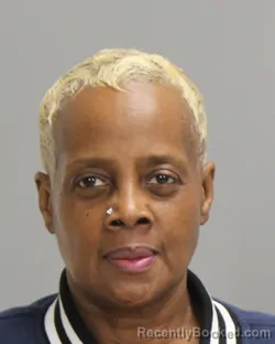 Mugshot of NETASHIA BRAGAIL BENFORD