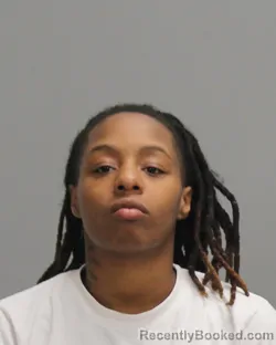 Mugshot of XARIYAH CHAUNTE PETTUS-LITTLE