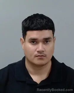 Mugshot of MARLON HENRIQUEZ LOPEZ