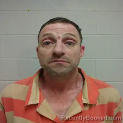 Mugshot of JASON WILLIAM SNOW