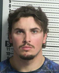 Mugshot of JONATHAN EDWARD KEMP