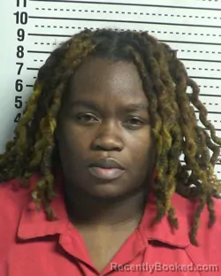 Mugshot of TANISHA BENJAMIN