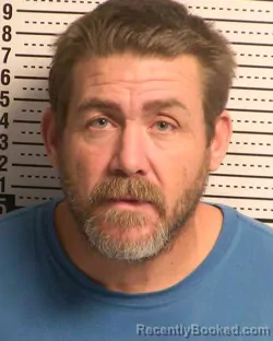 Mugshot of TRAVIS BRADLEY