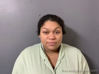 Mugshot of Stephany Lanett Thomas