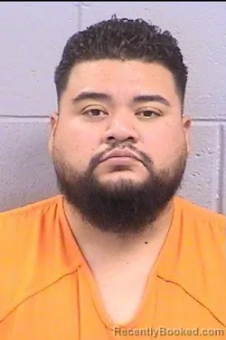 Mugshot of Cesar Ivan Duran-Esquivel