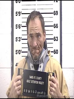 Mugshot of BENJAMIN M CHAVEZ